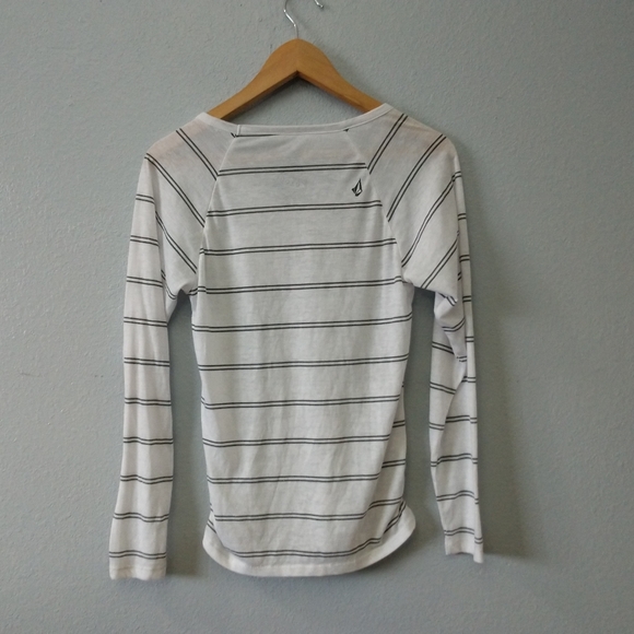 Volcom XS Gray & White Shirt - Picture 4 of 5